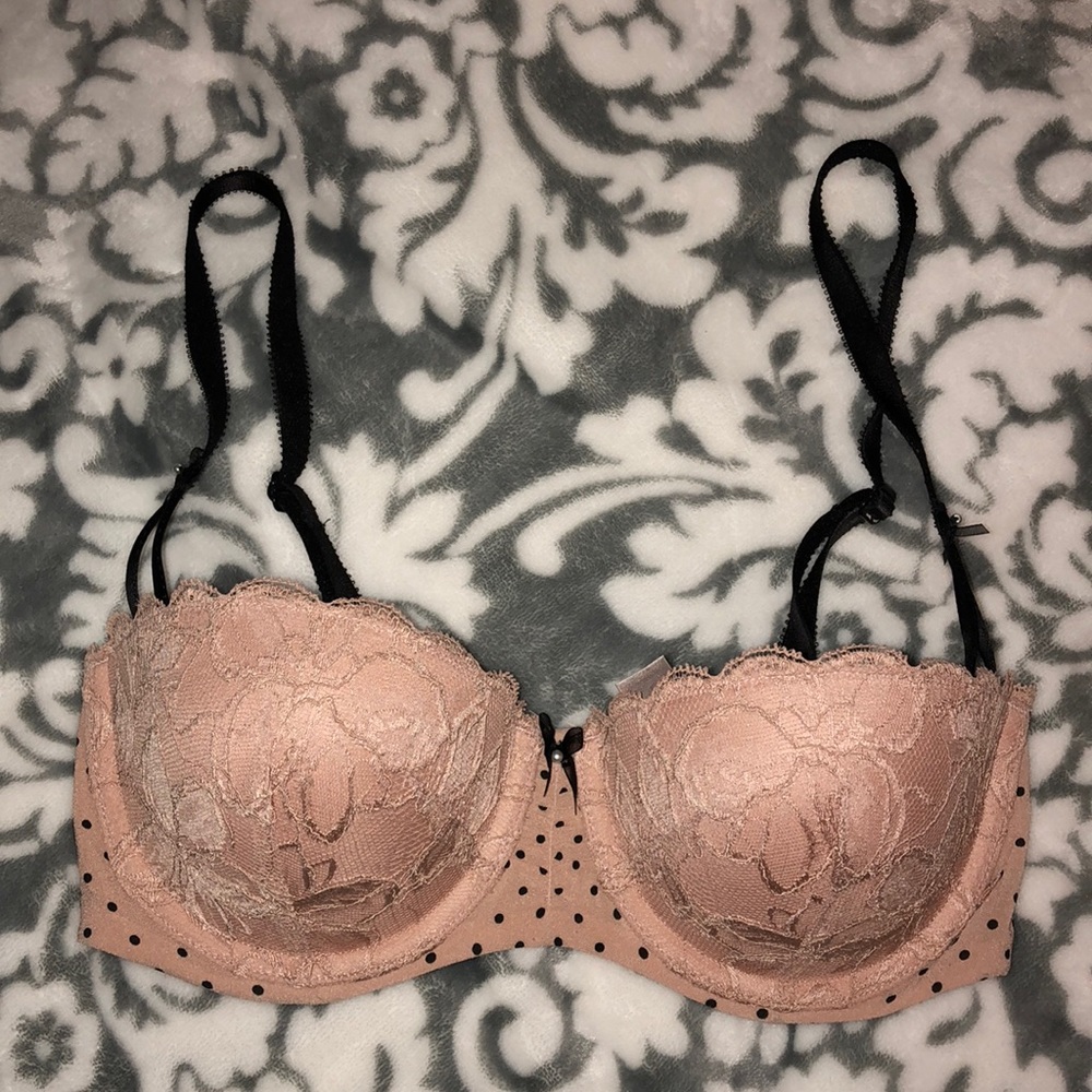 VS Bra